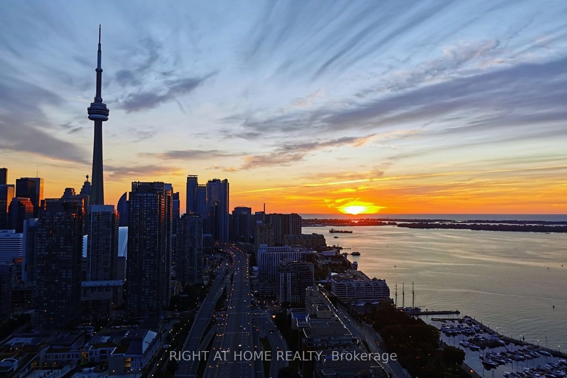 17 Bathurst St, #Ph02