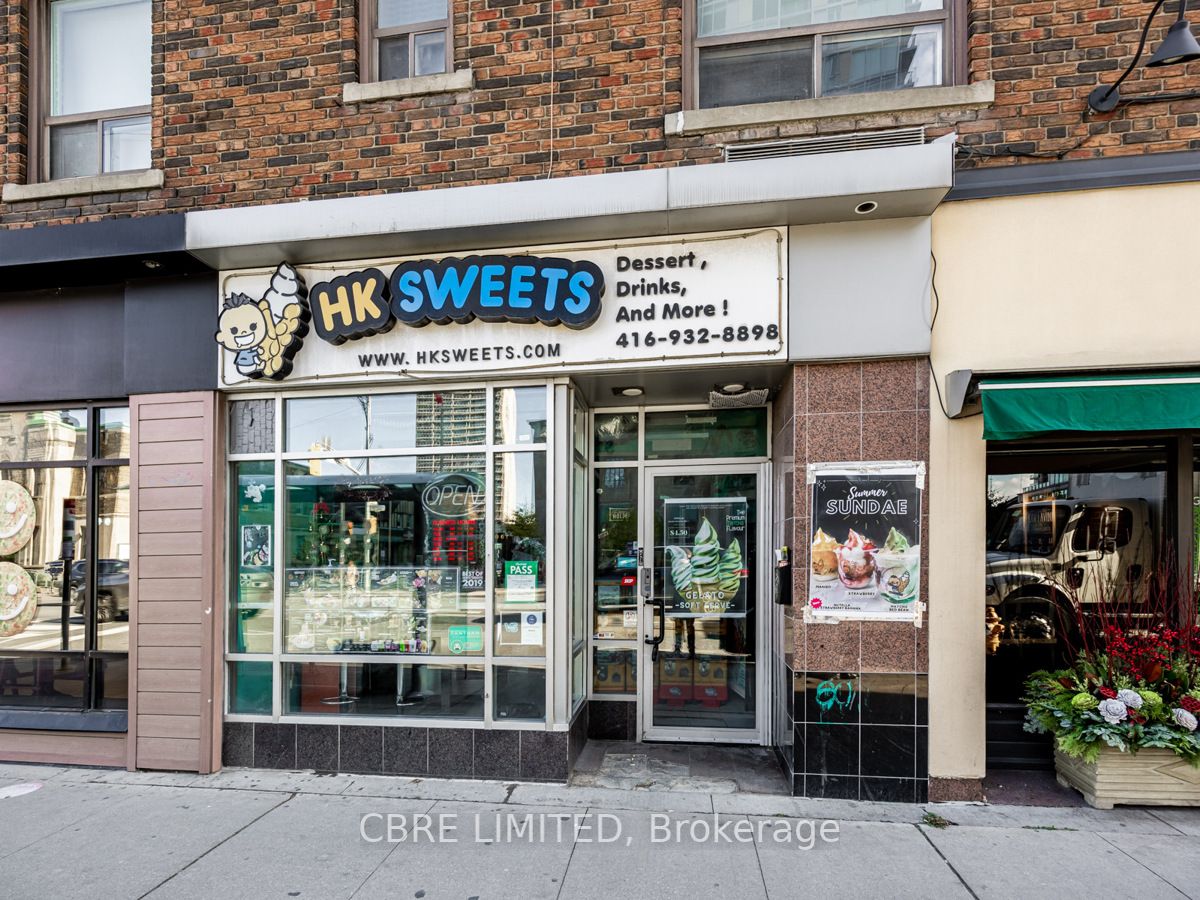 2375 Yonge St