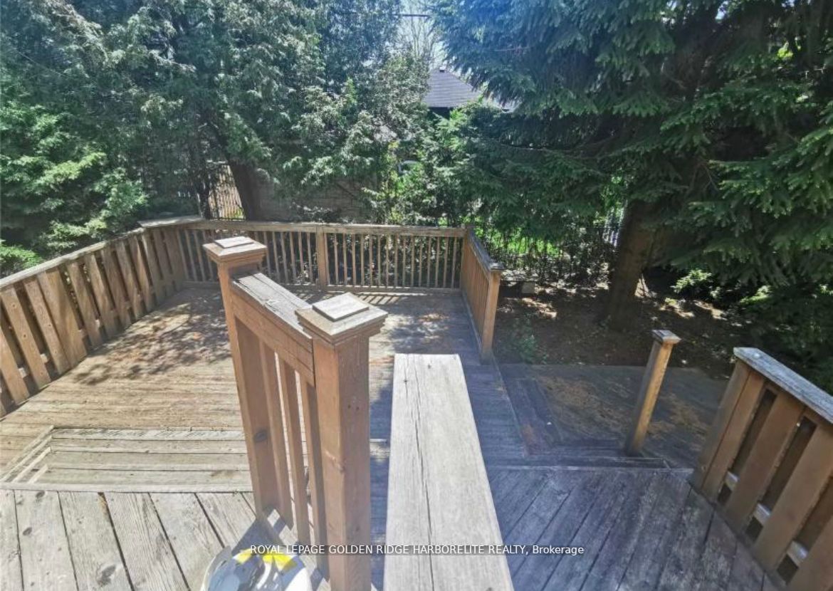 349 Douglas Ave