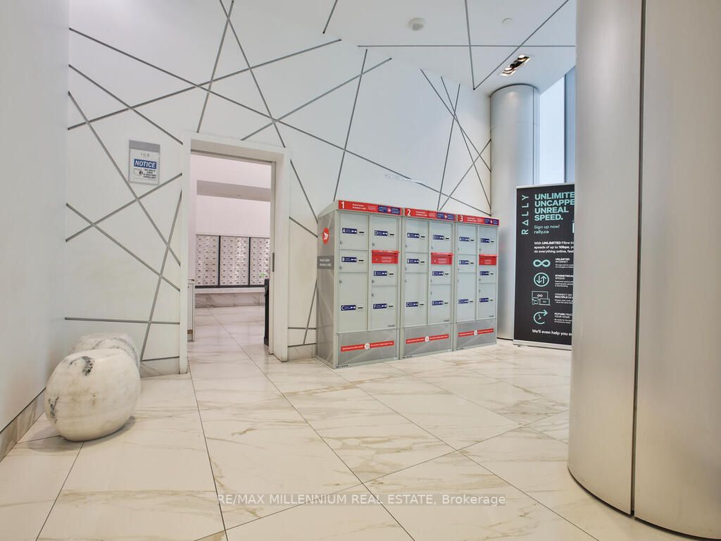 14 York Street #2804