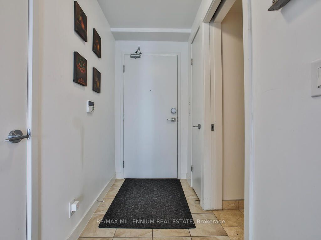 14 York Street #2804