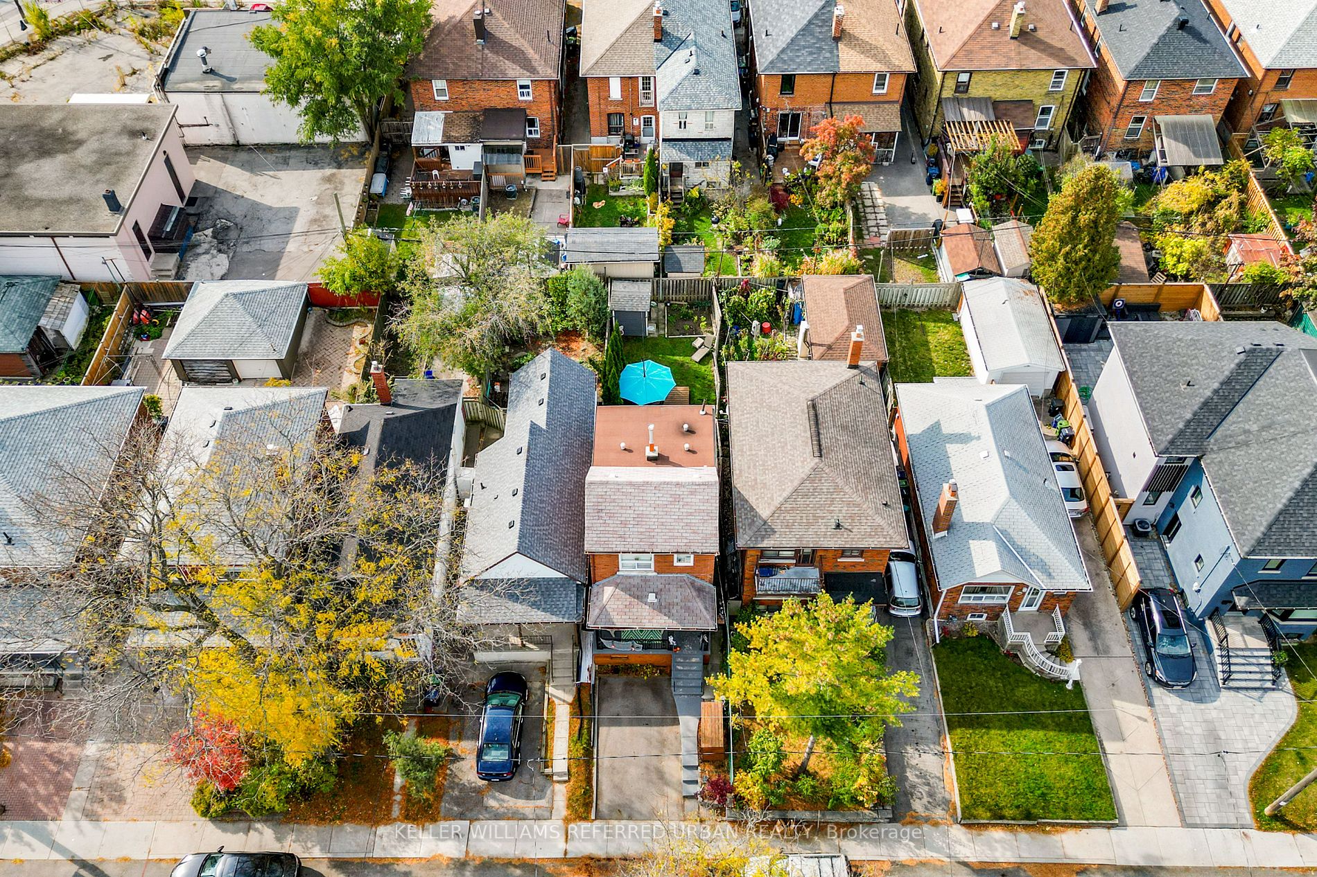 208 Winnett Avenue