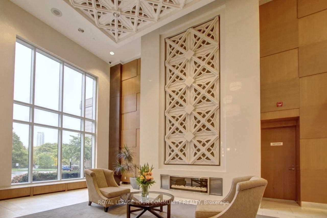 100 Harrison Garden Blvd, #810