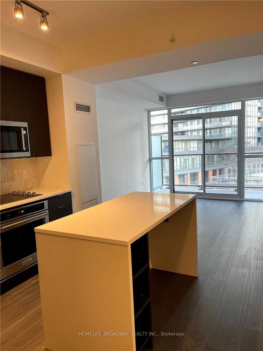 38 Iannuzzi St, #908