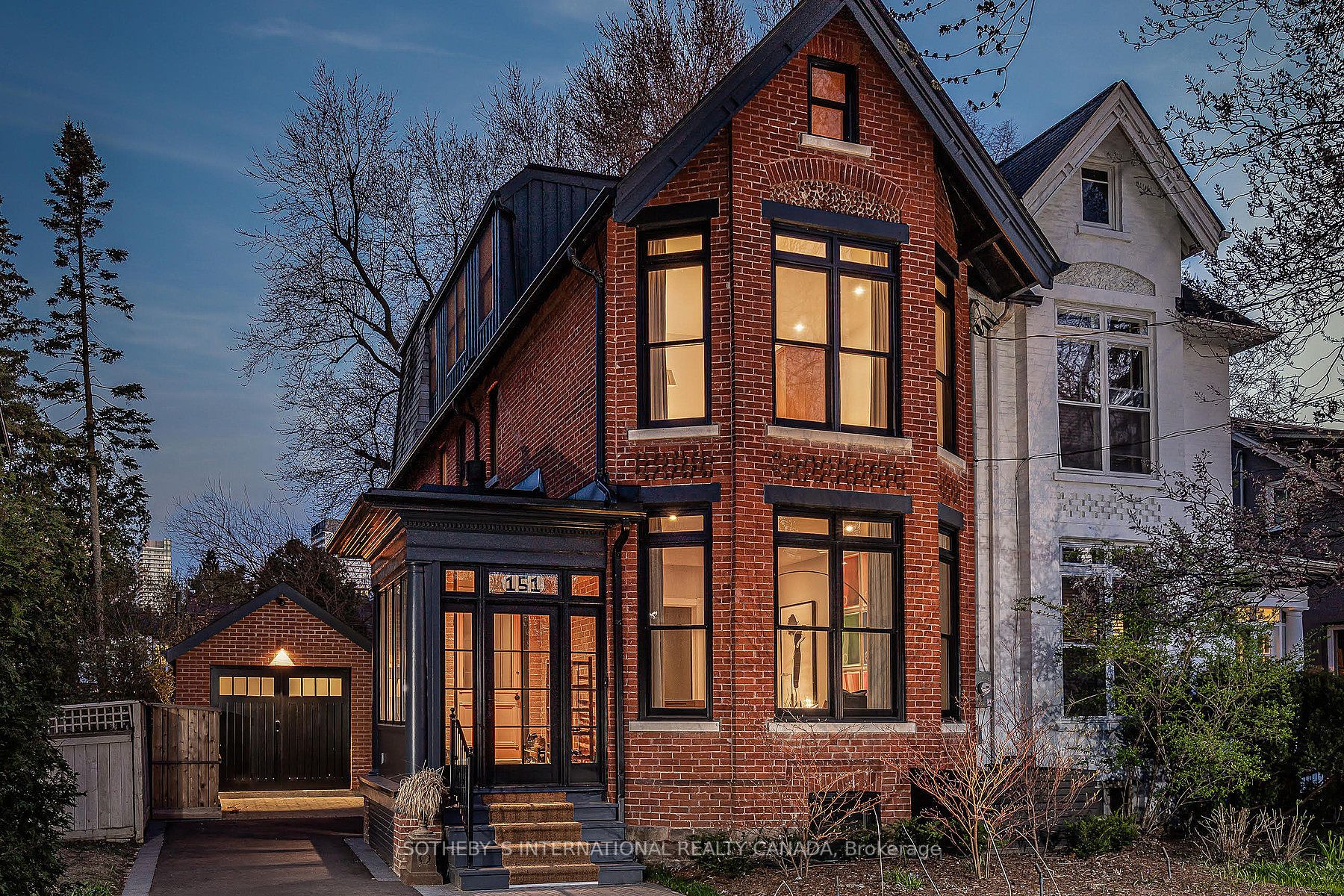 151 Blythwood Rd