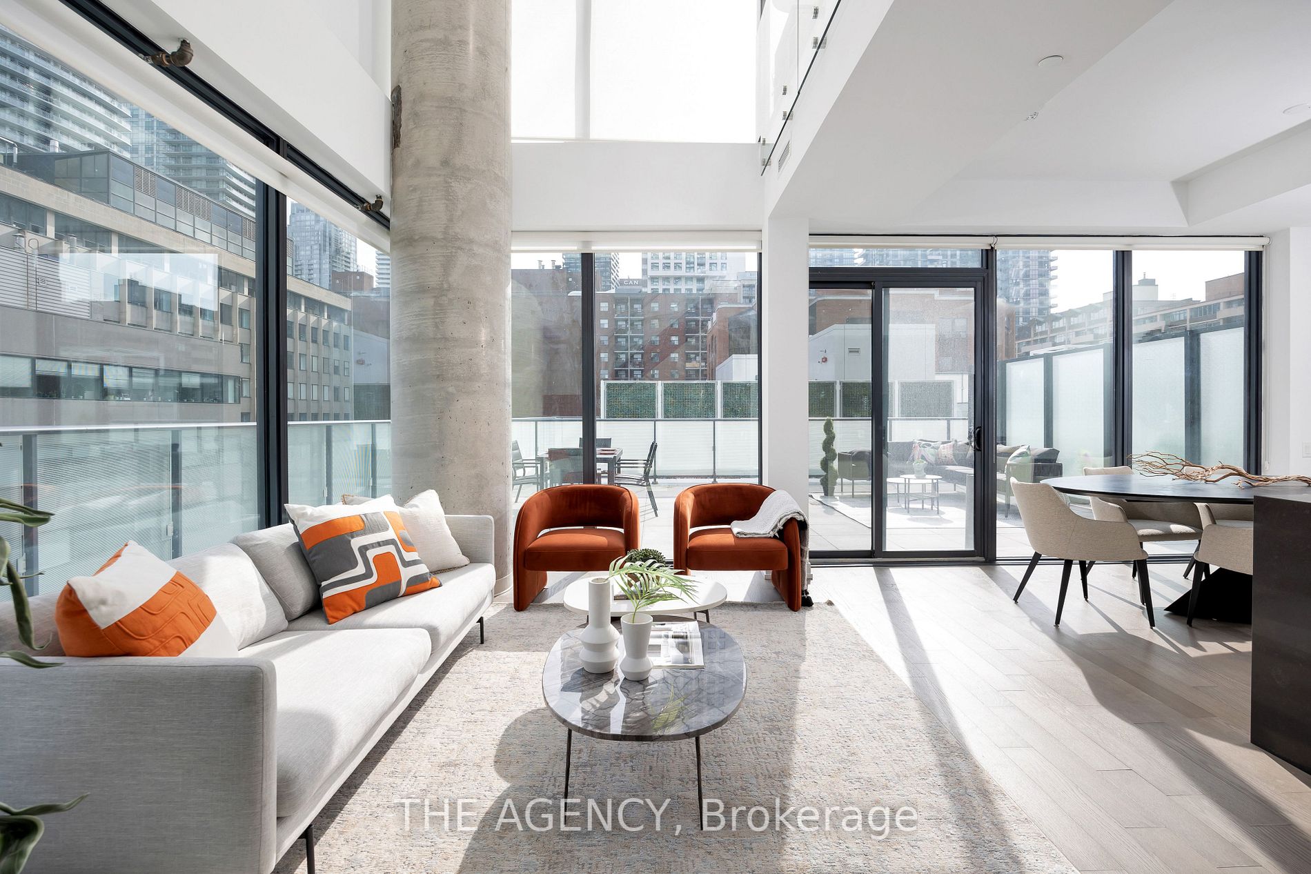 161 Roehampton Avenue, #804