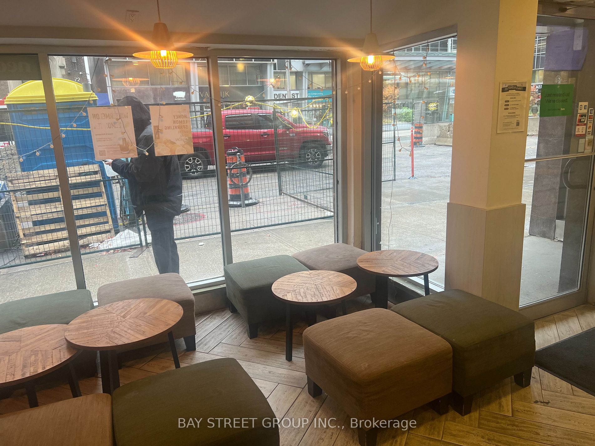 55 Eglinton Ave E, #101