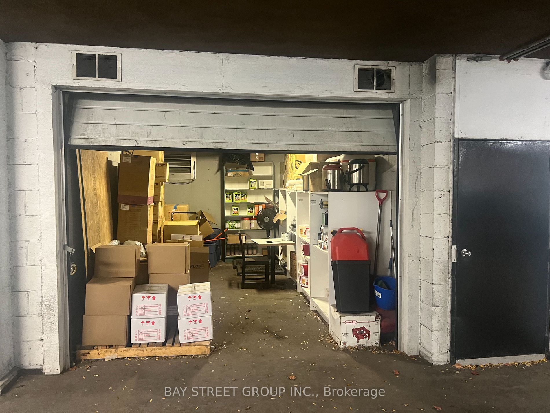 55 Eglinton Ave E, #101