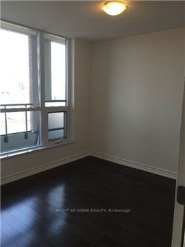23 Glebe Rd W, #515