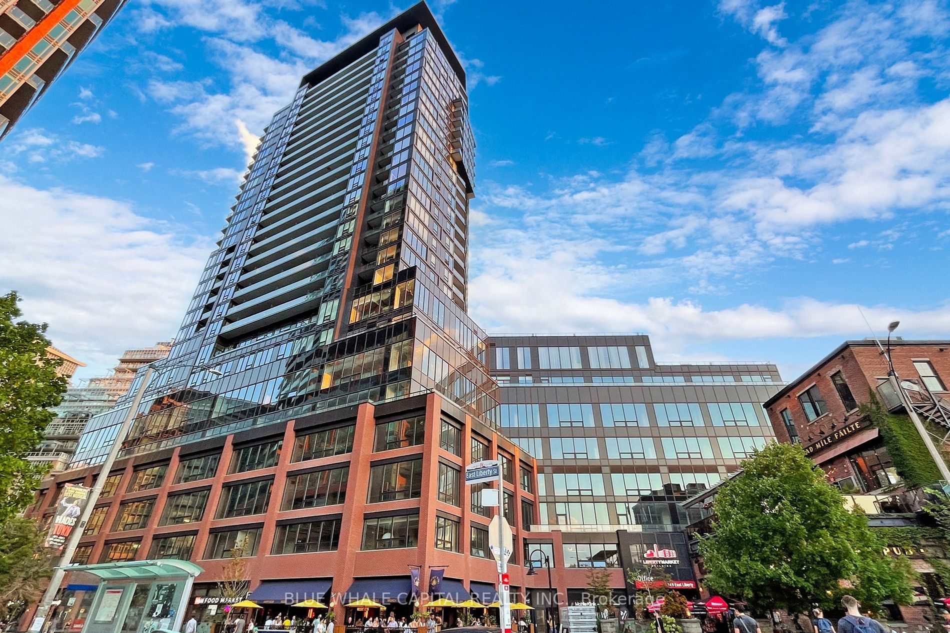 135 East Liberty St, #702