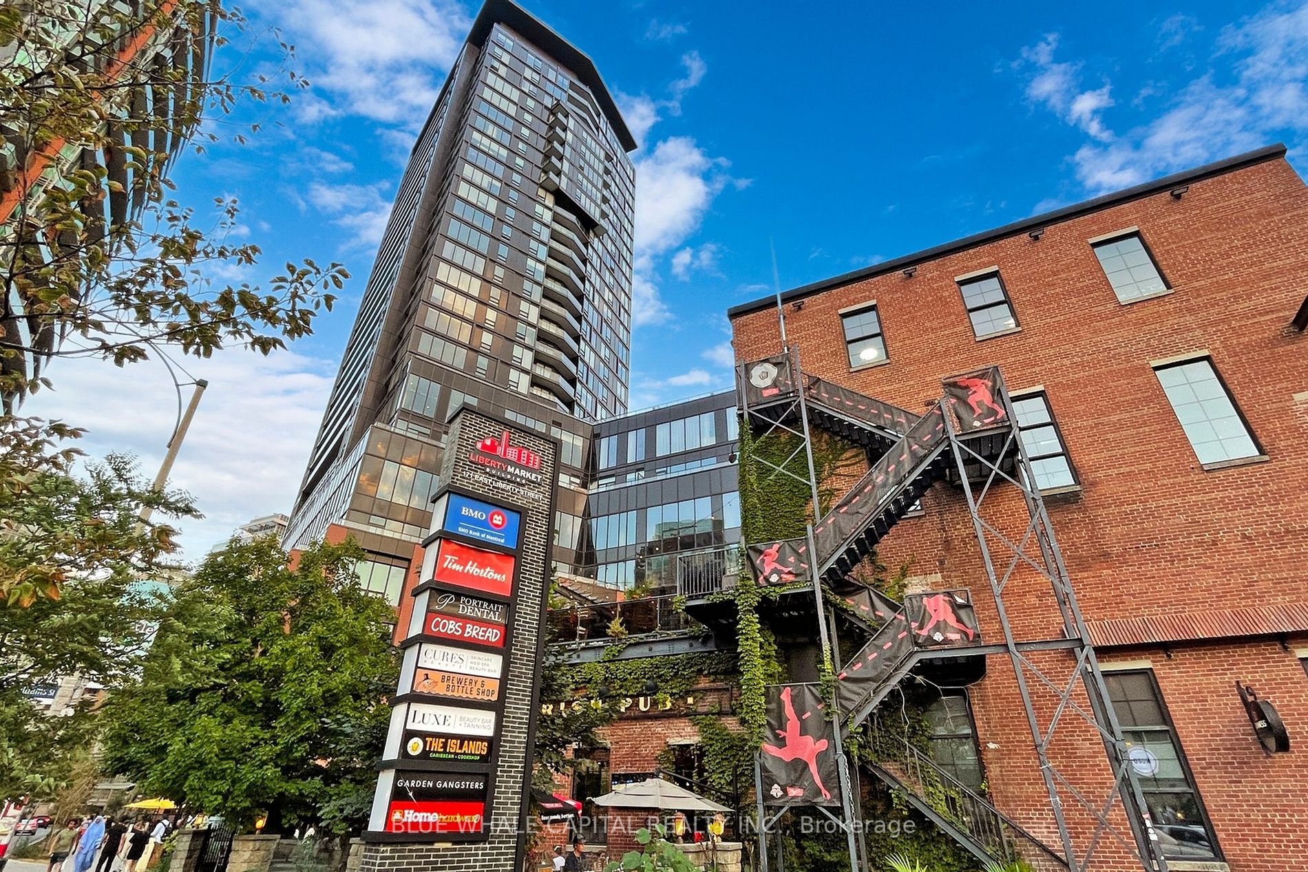135 East Liberty St, #702