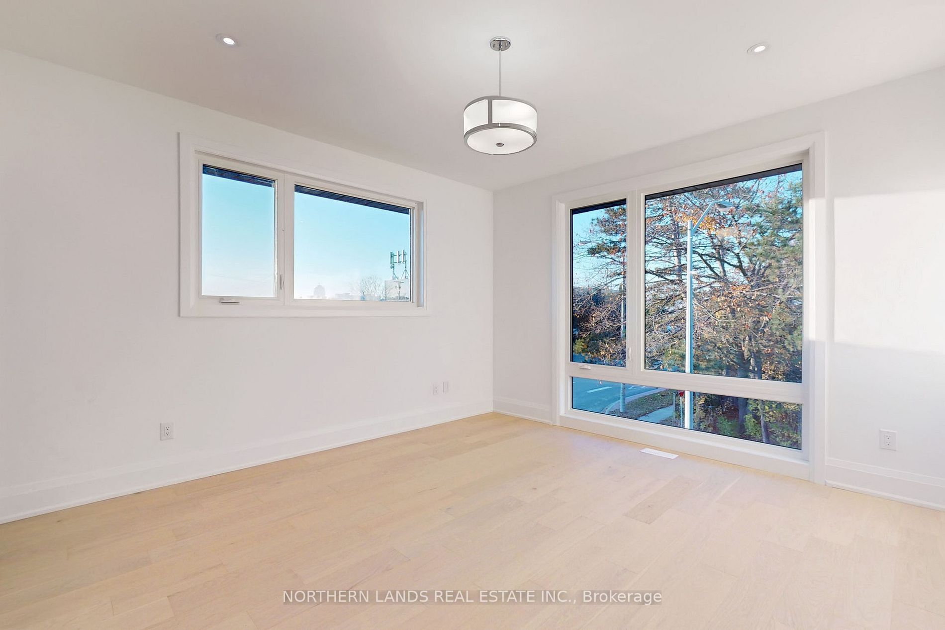 26 LEGATO Court