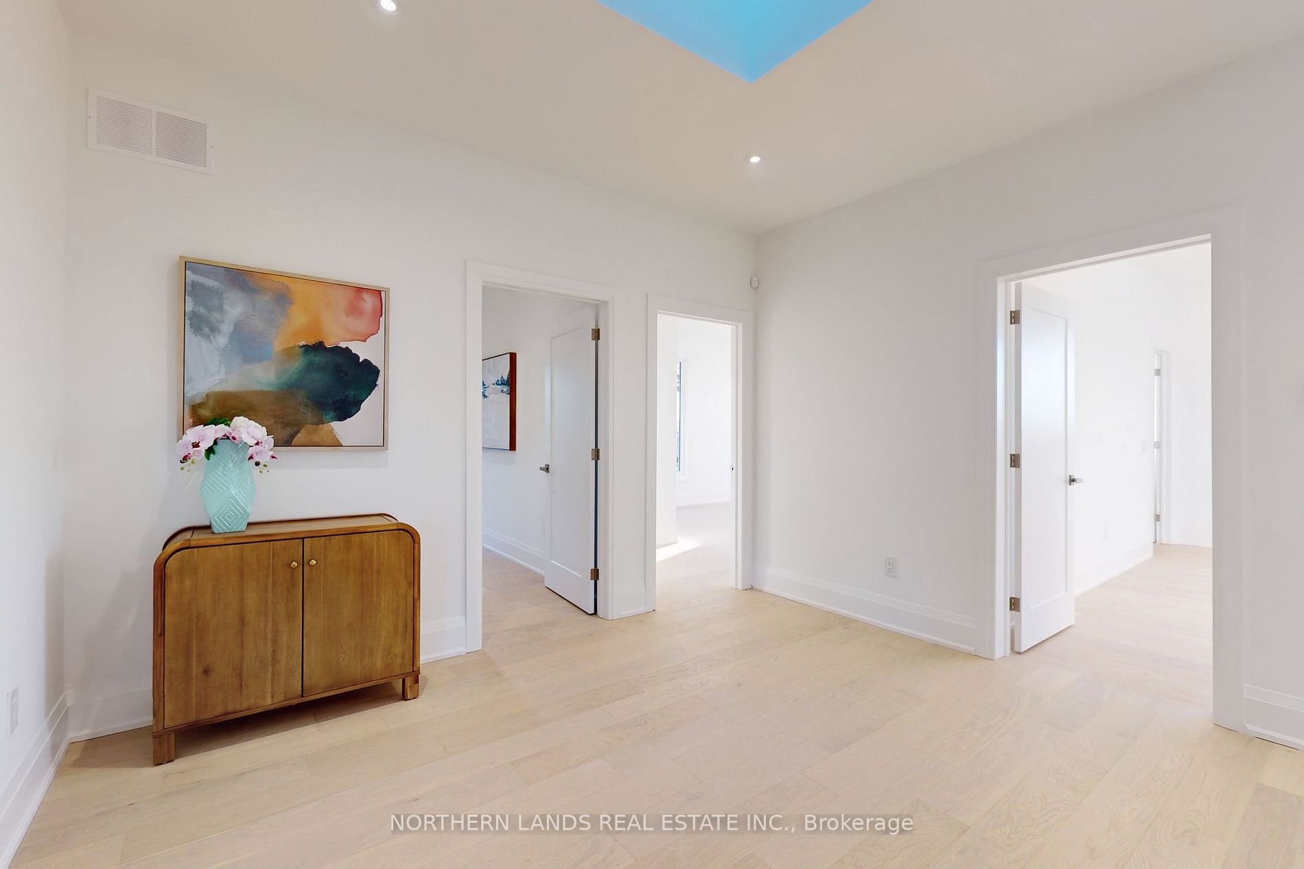 26 LEGATO Court
