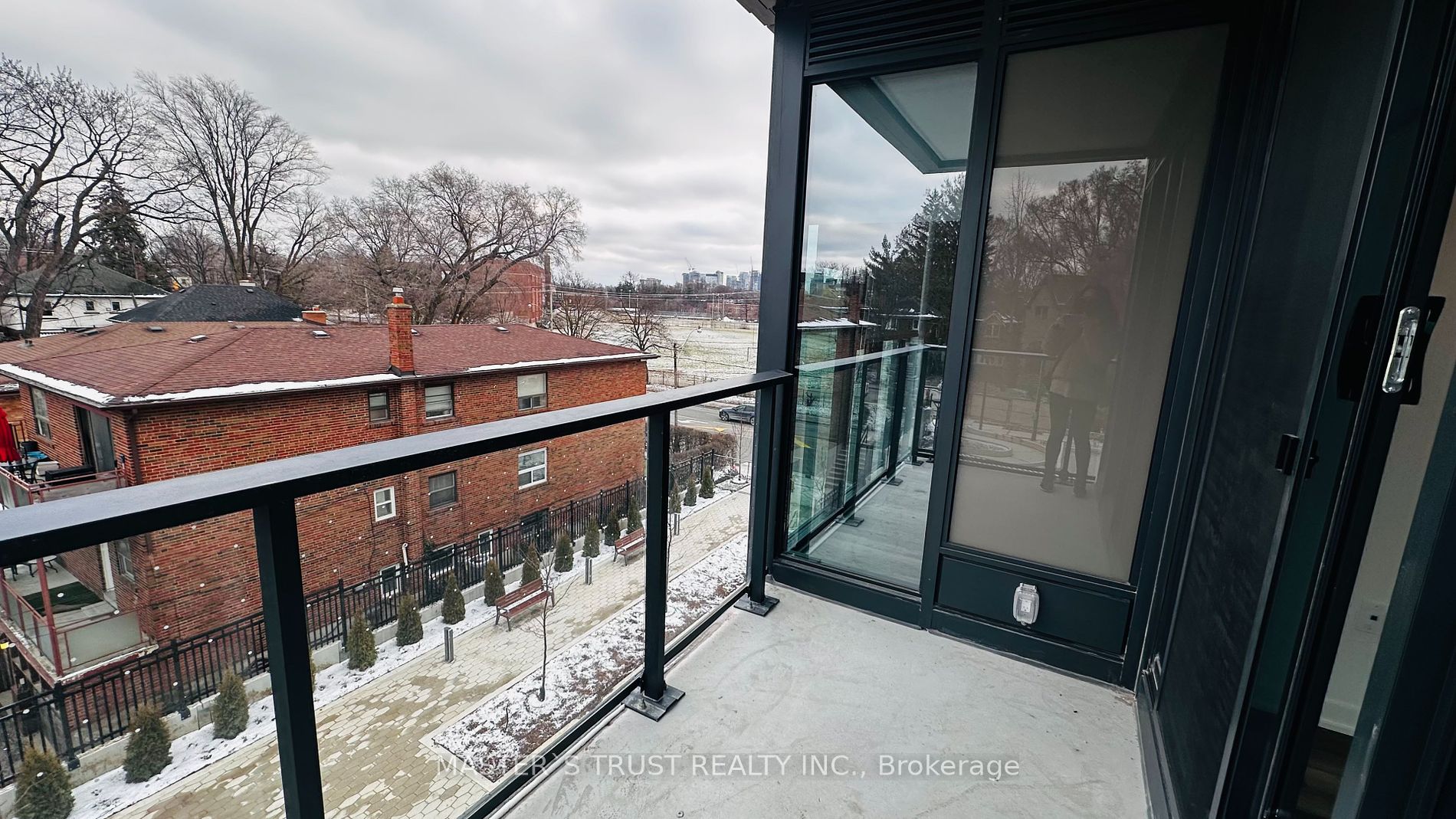 250 Lawrence Ave W, #306