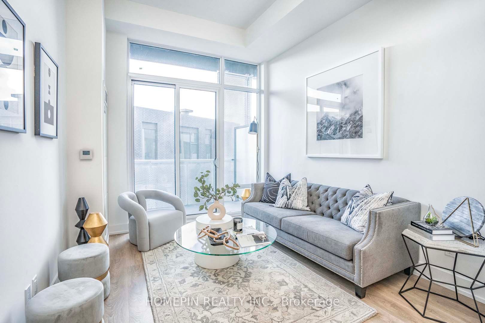 25 Adra Grado Way, #611