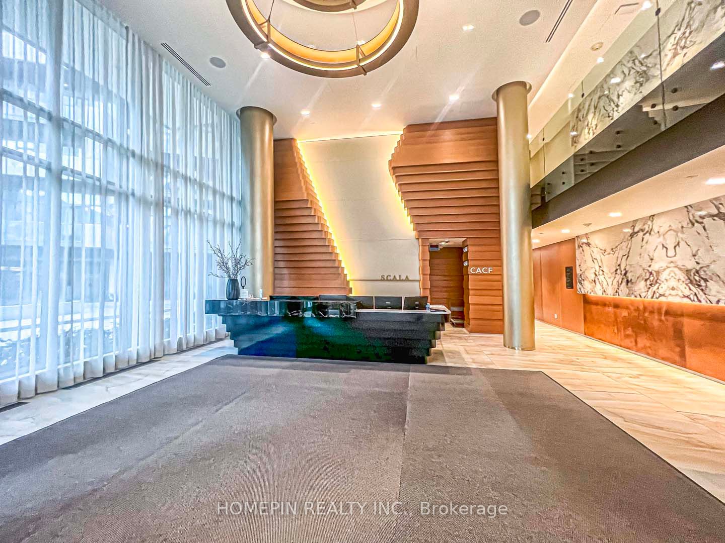 25 Adra Grado Way, #611