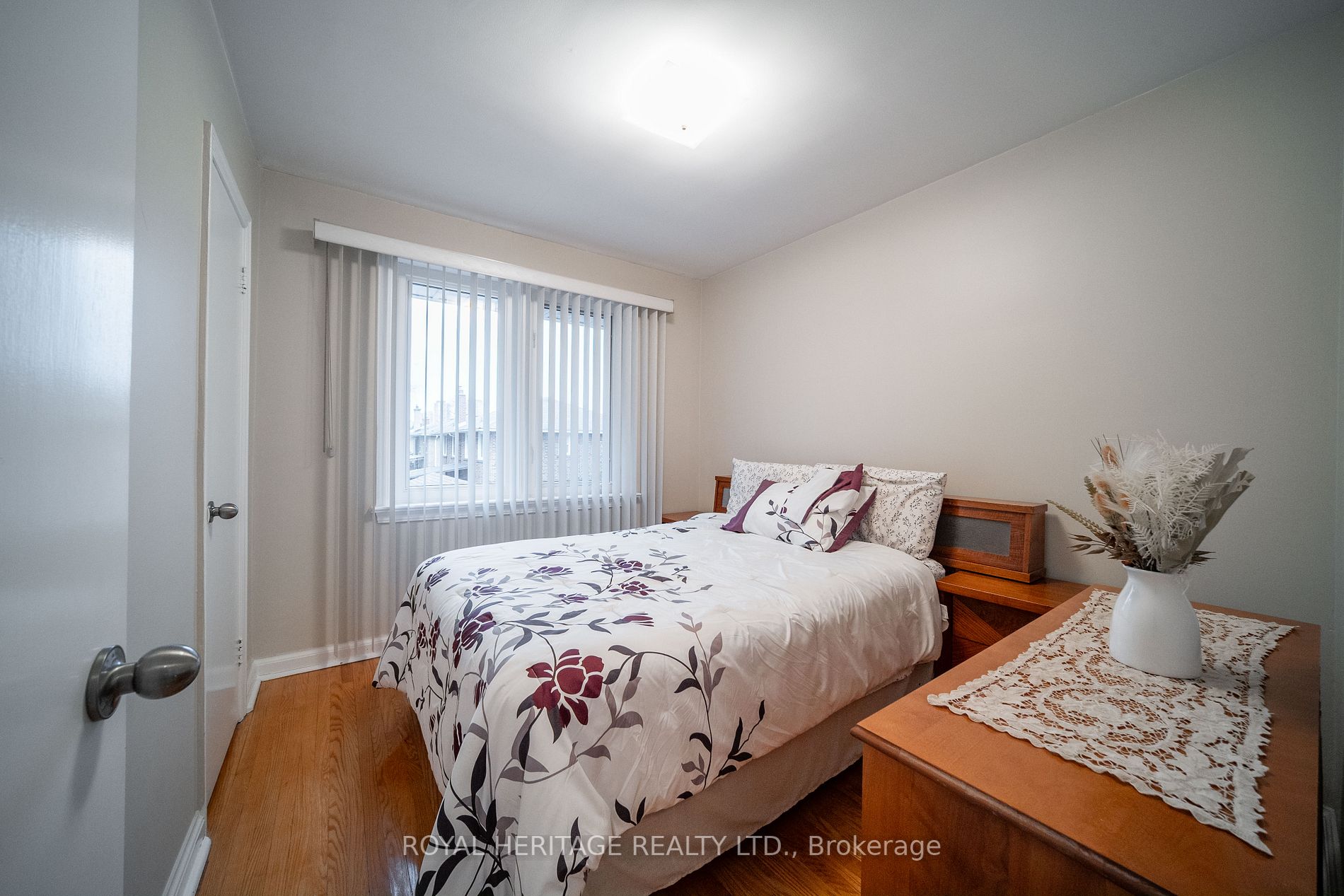 93 Wyndcliff Cres