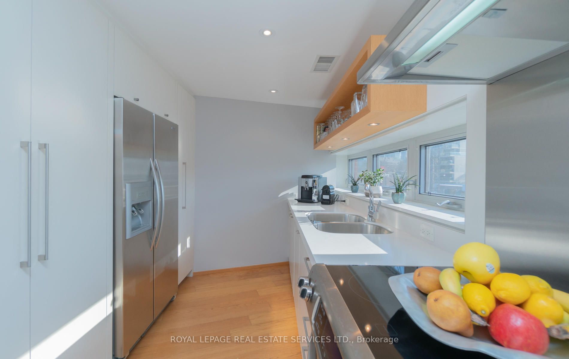 160 Bedford Rd, #301
