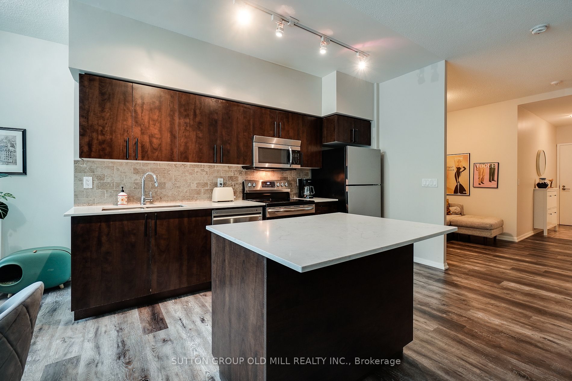 209 Fort York Blvd, #180