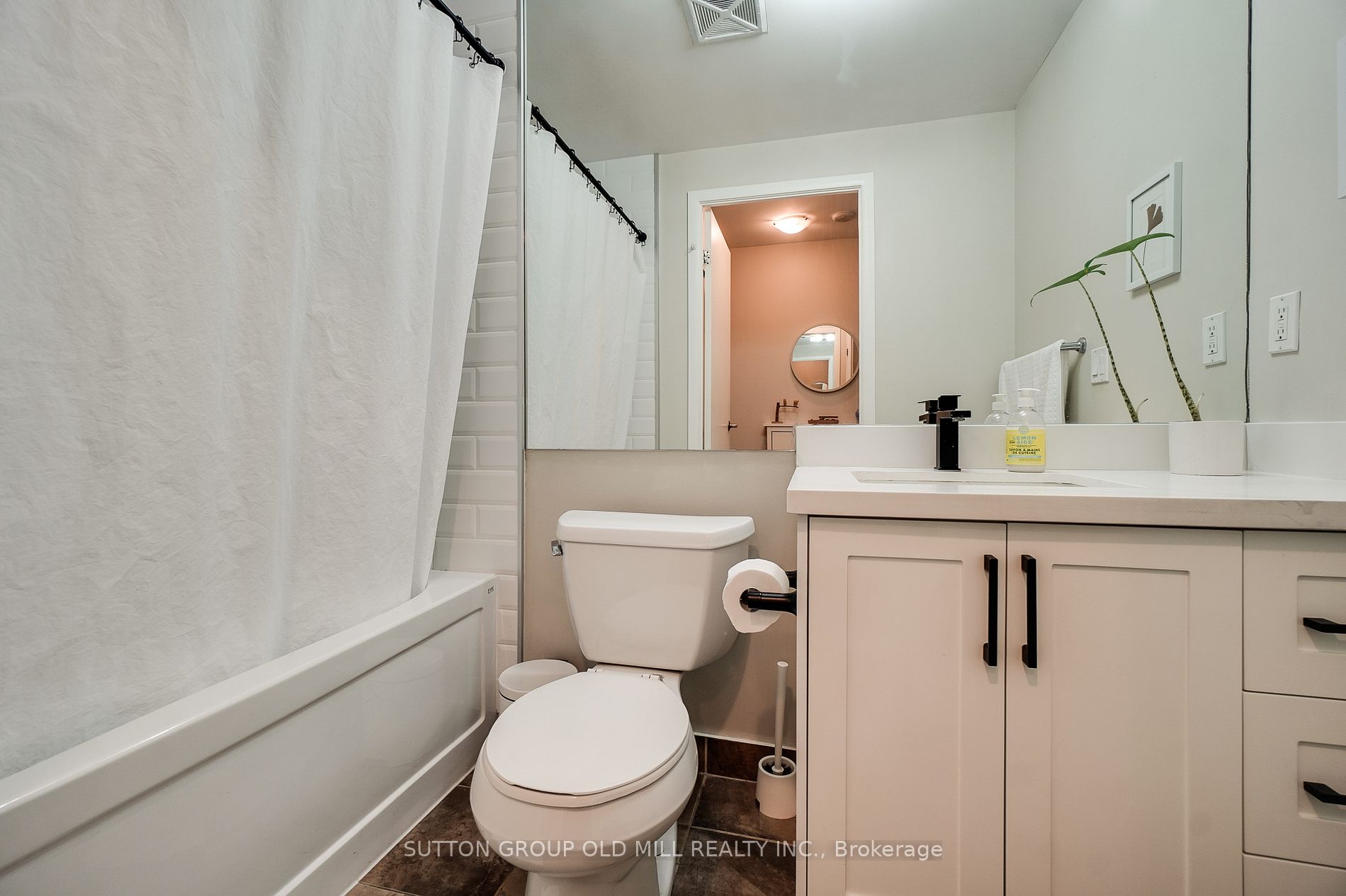 209 Fort York Blvd, #180