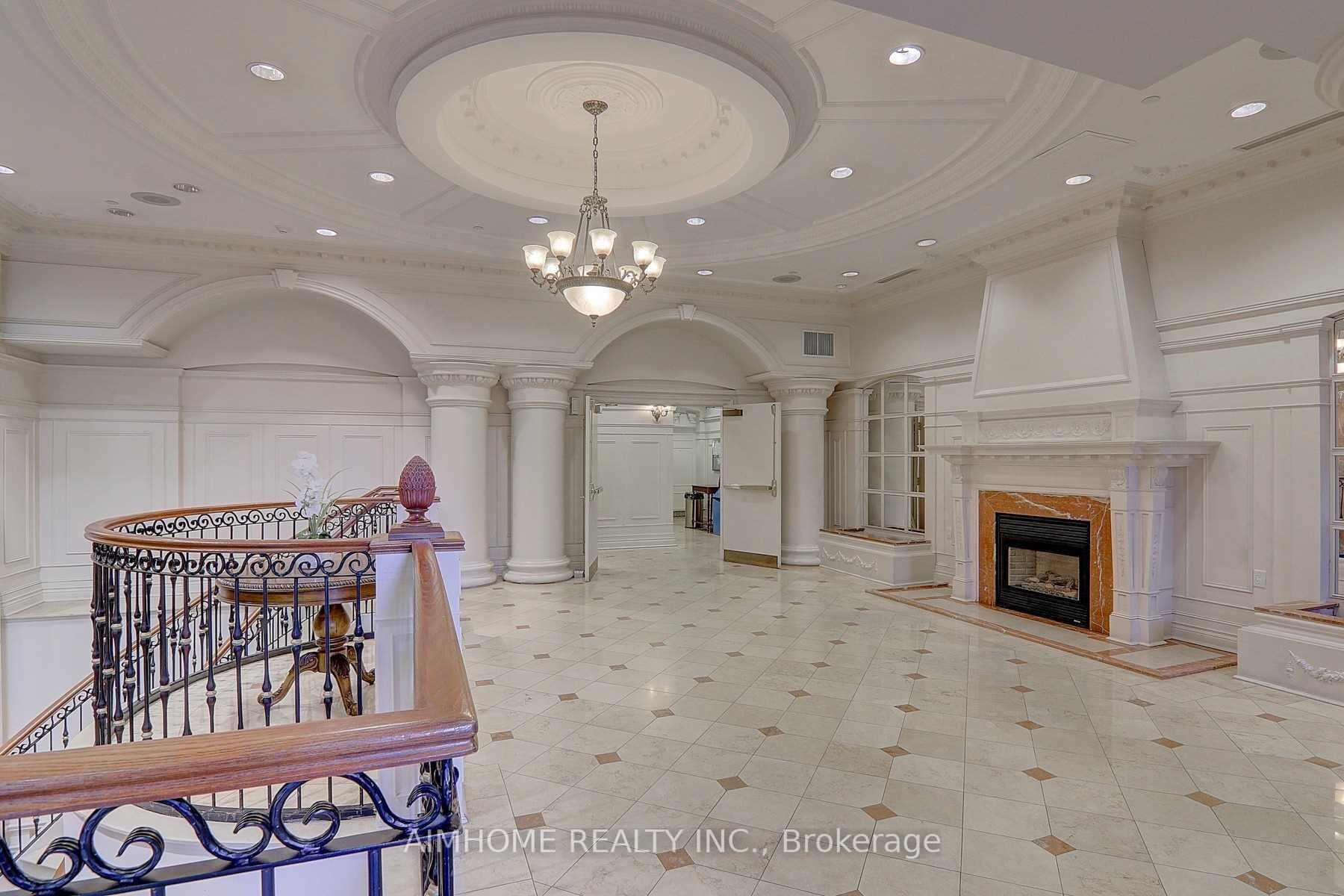 880 Grandview Way, #1302
