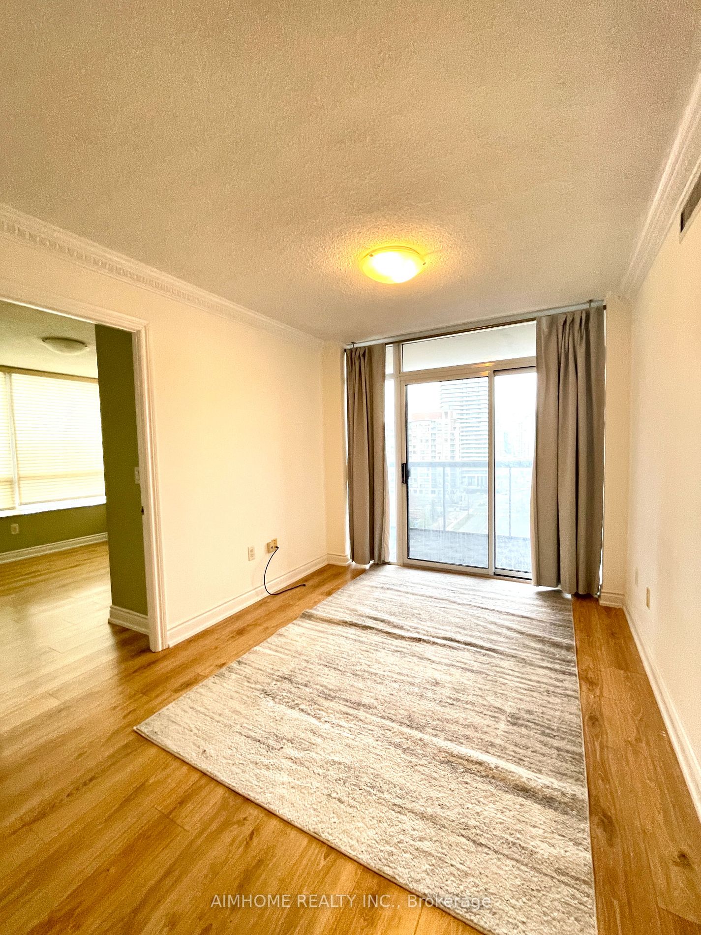 880 Grandview Way, #1302