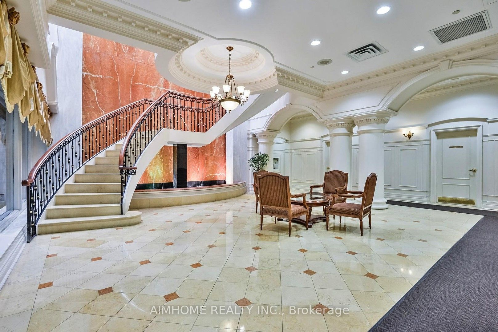880 Grandview Way, #1302