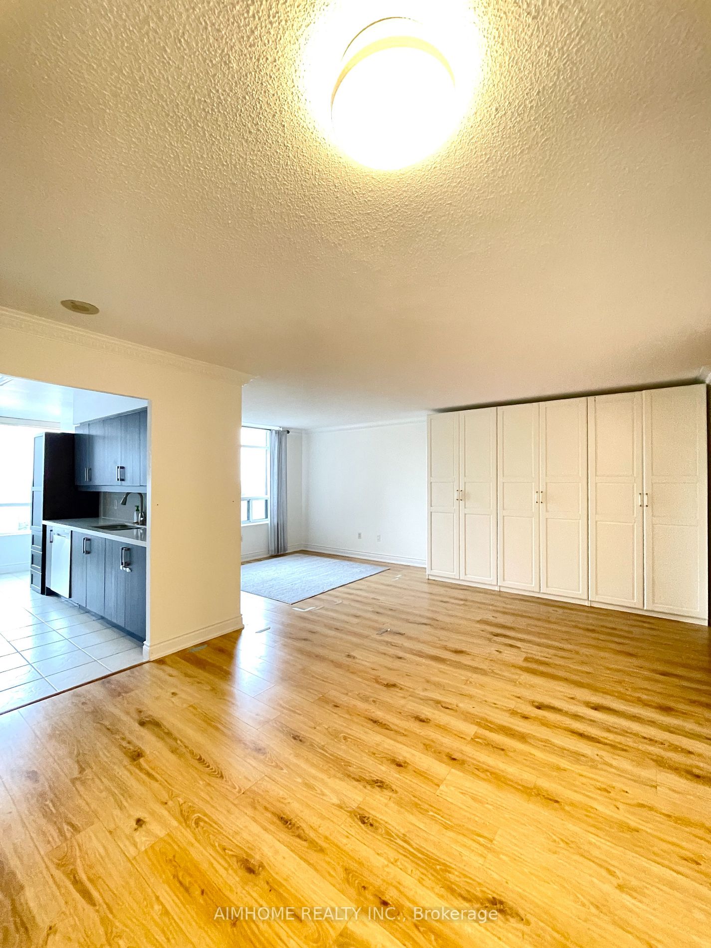 880 Grandview Way, #1302