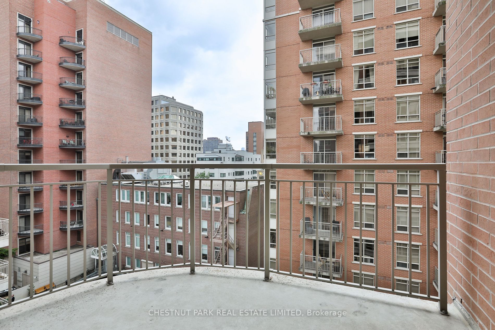55 Delisle Ave, #602