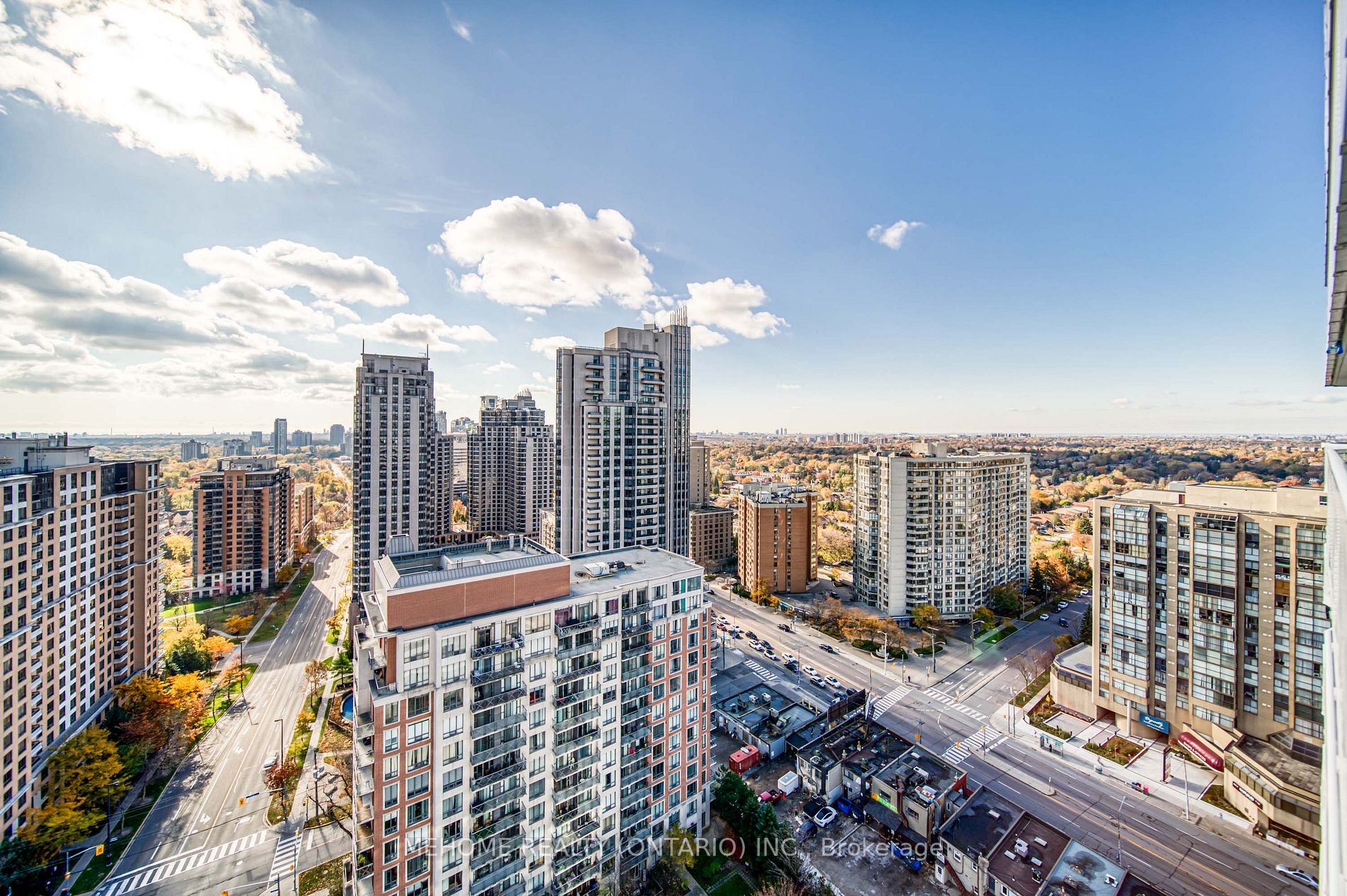 15 Holmes Ave, #2111