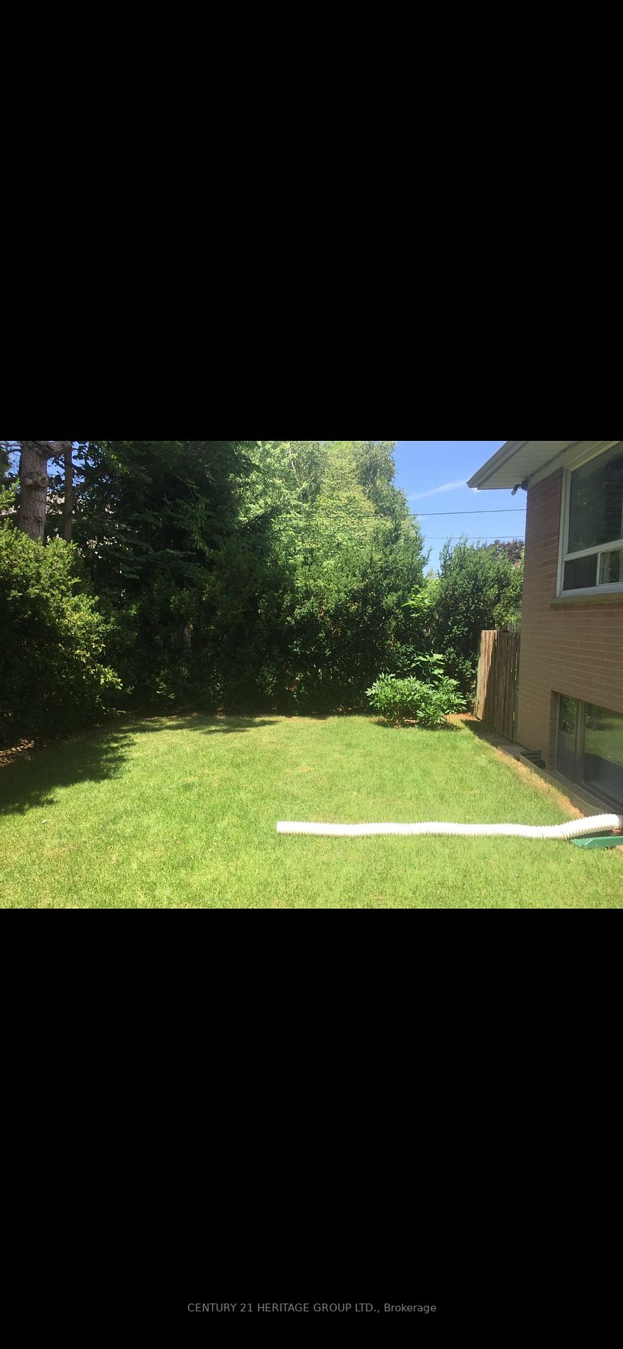 36 Palomino Cres