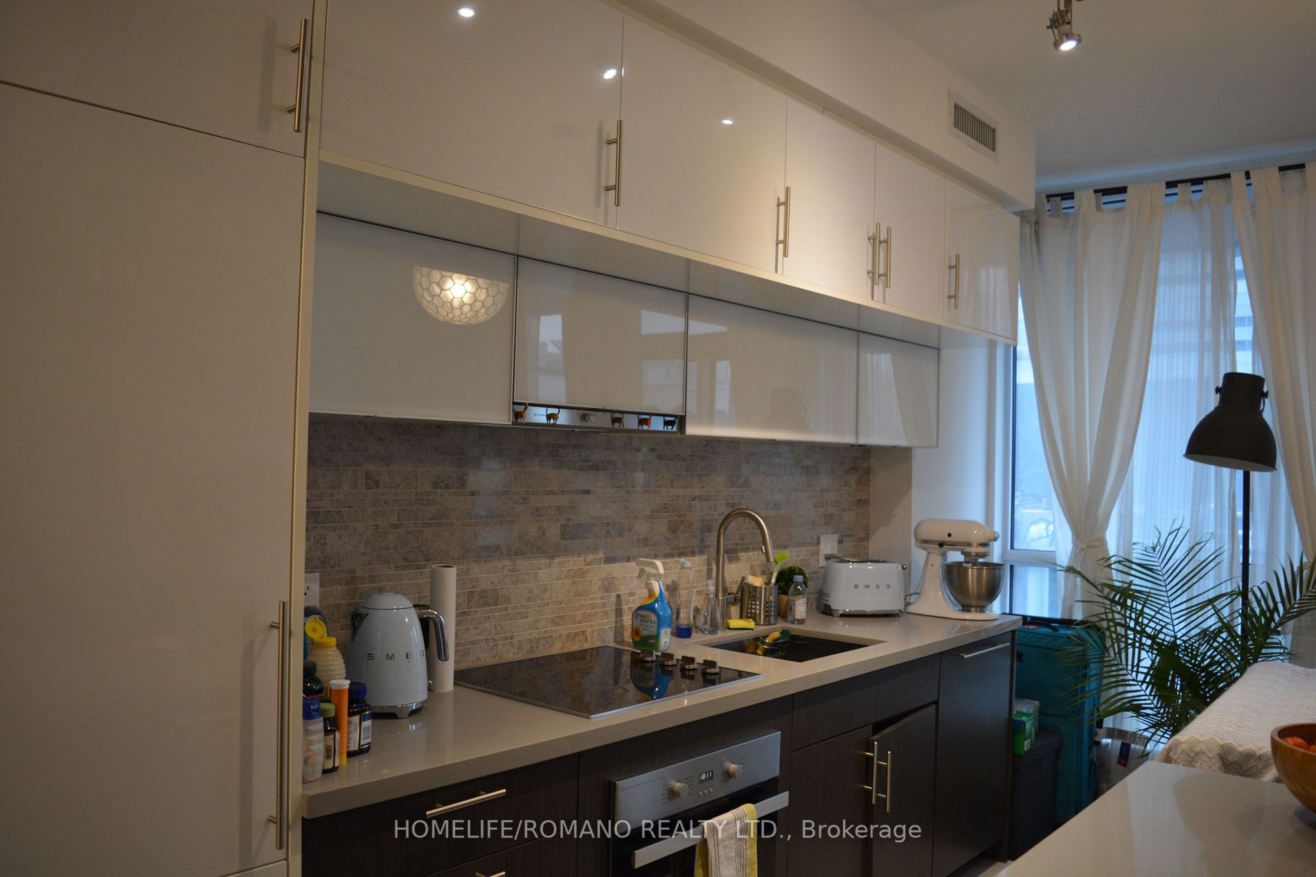8 Mercer St, #401