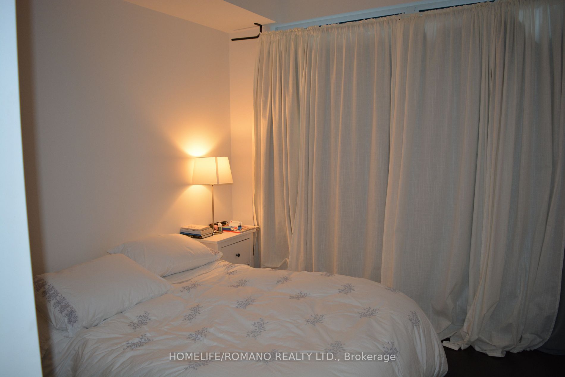 8 Mercer St, #401