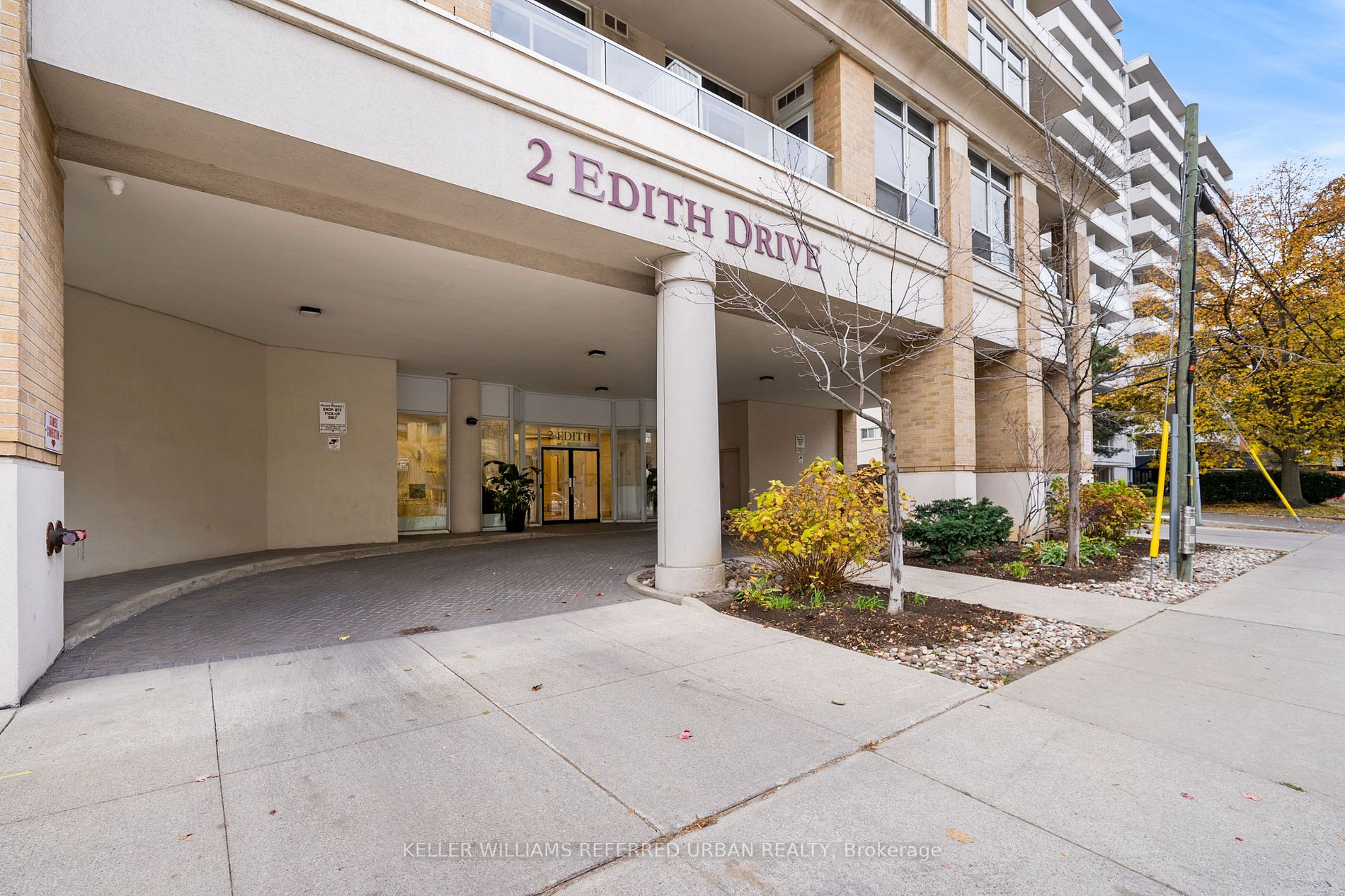 2 Edith Dr, #207