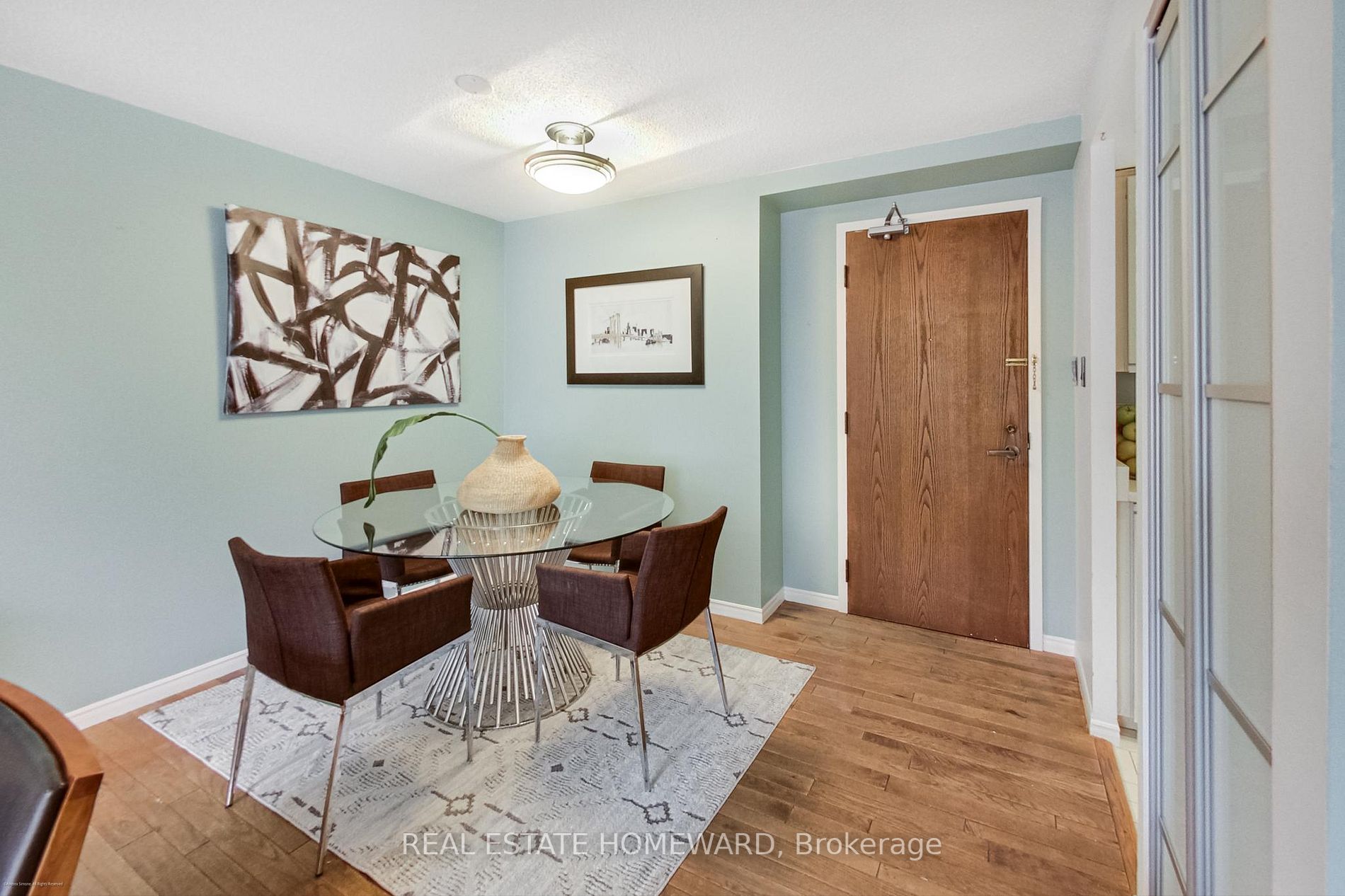 19 Dundonald St, #302