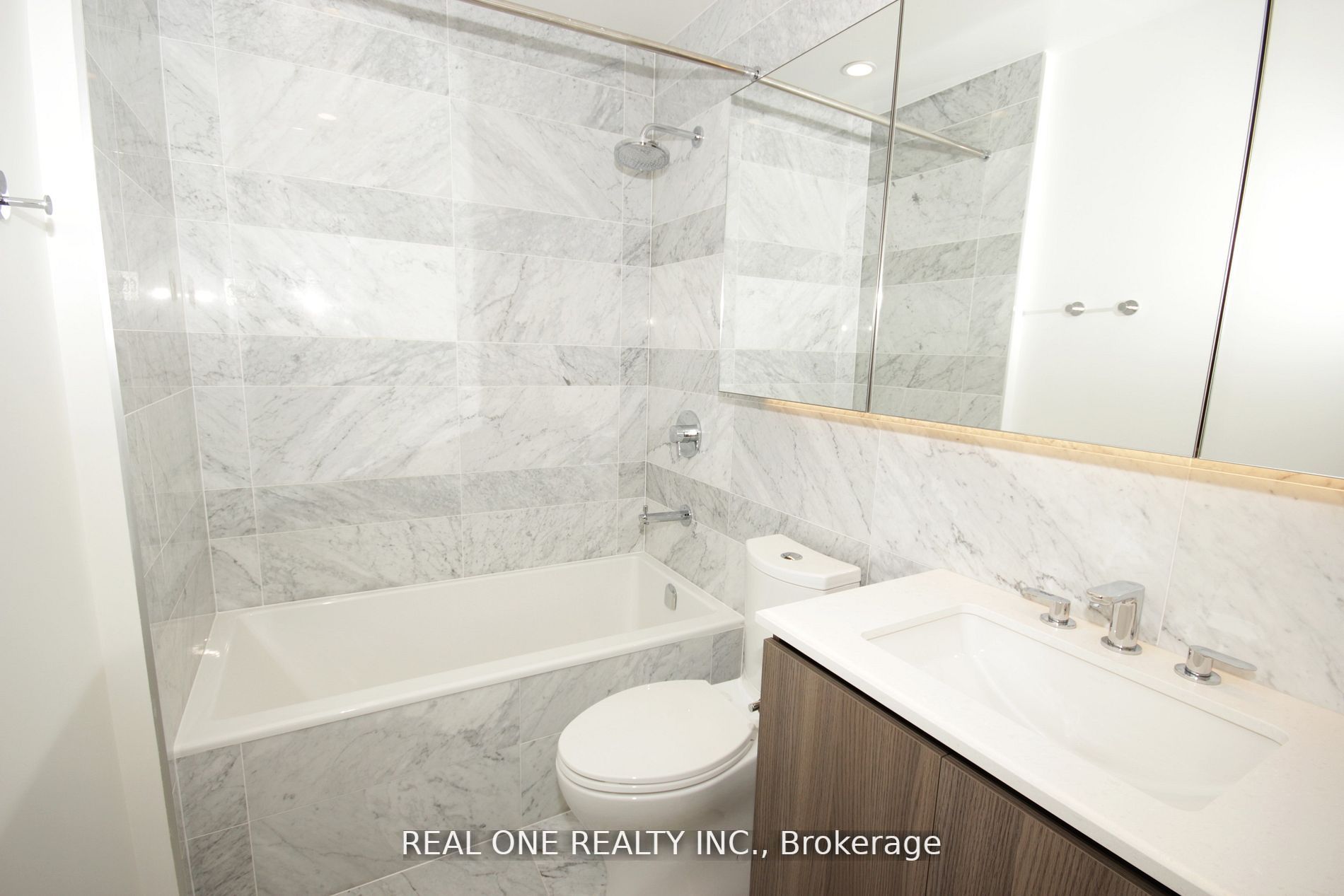 19 Bathurst St, #3102