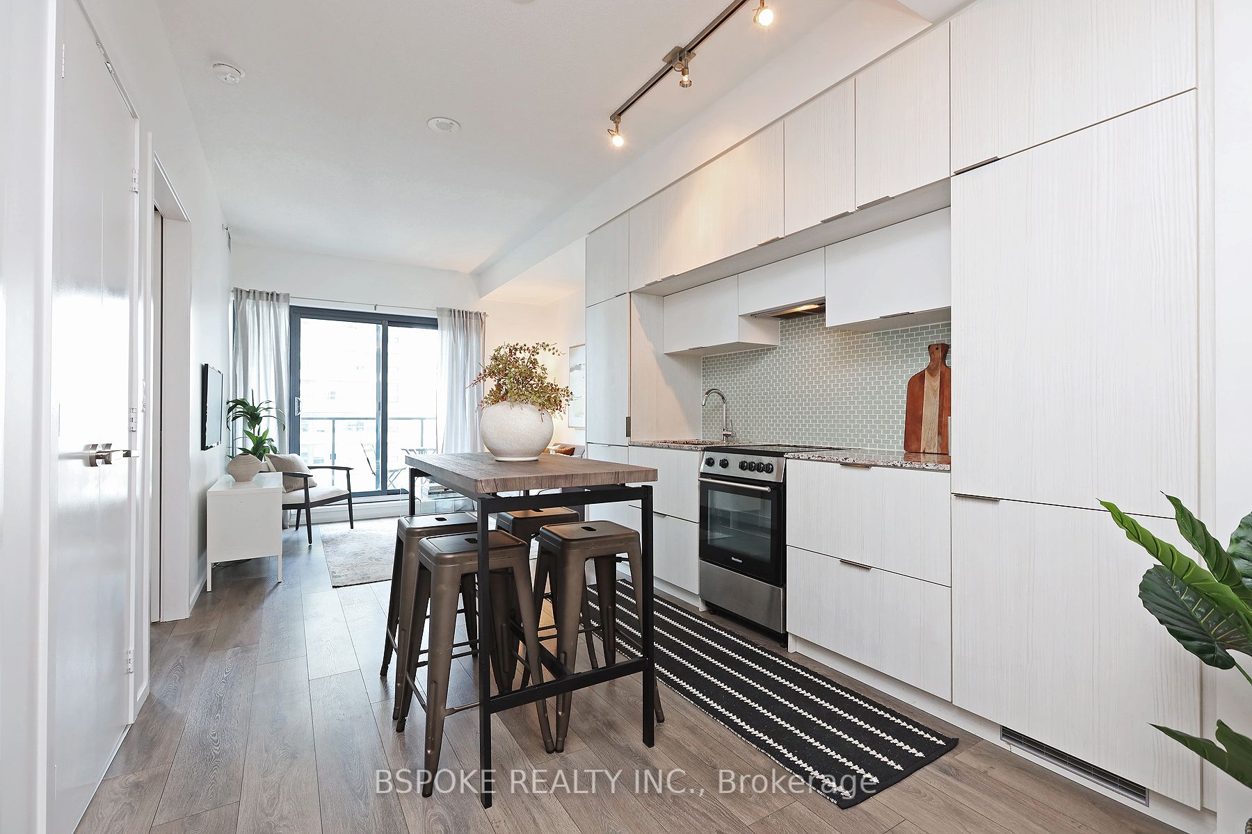 159 Dundas St E, #1703