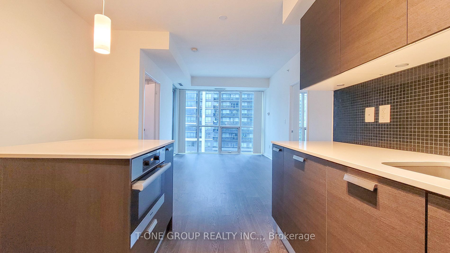 9 Bogert Ave, #1009