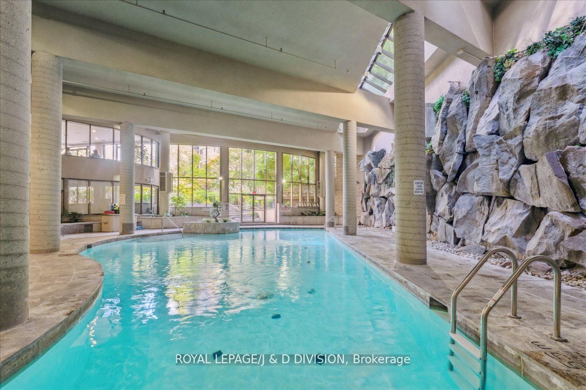 3600 Yonge St, #Ph25