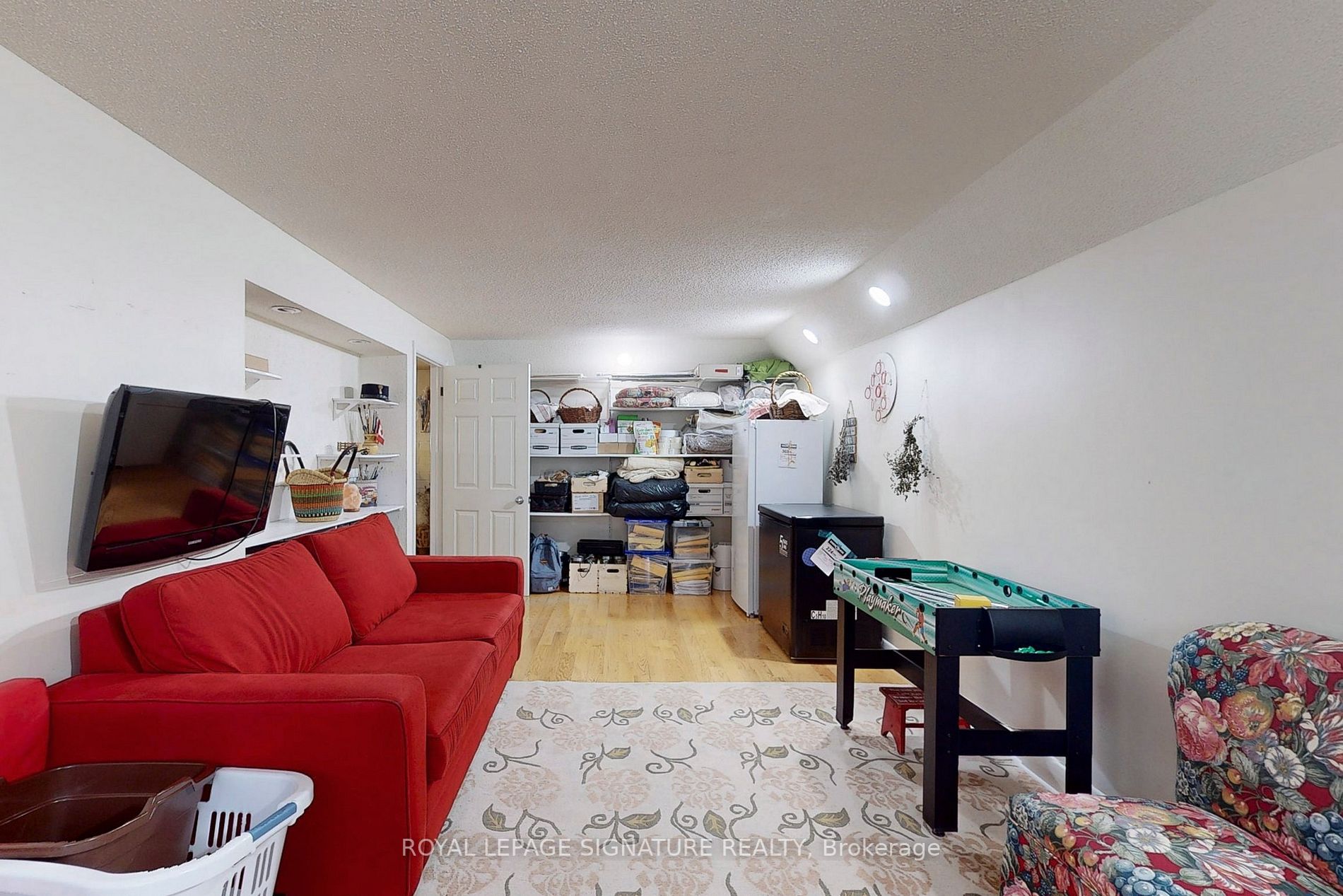 4 Balaby Cres, #38