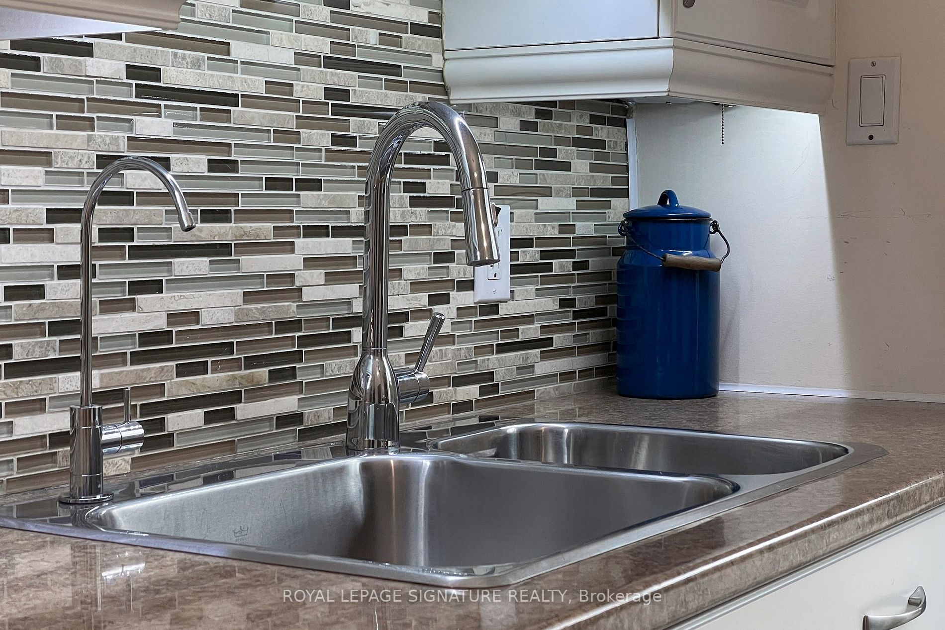 4 Balaby Cres, #38
