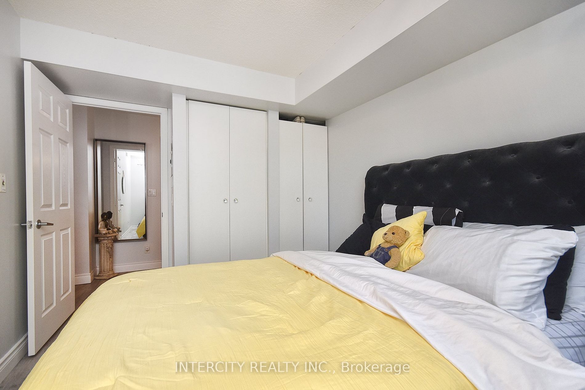 19 Barberry Pl, #603