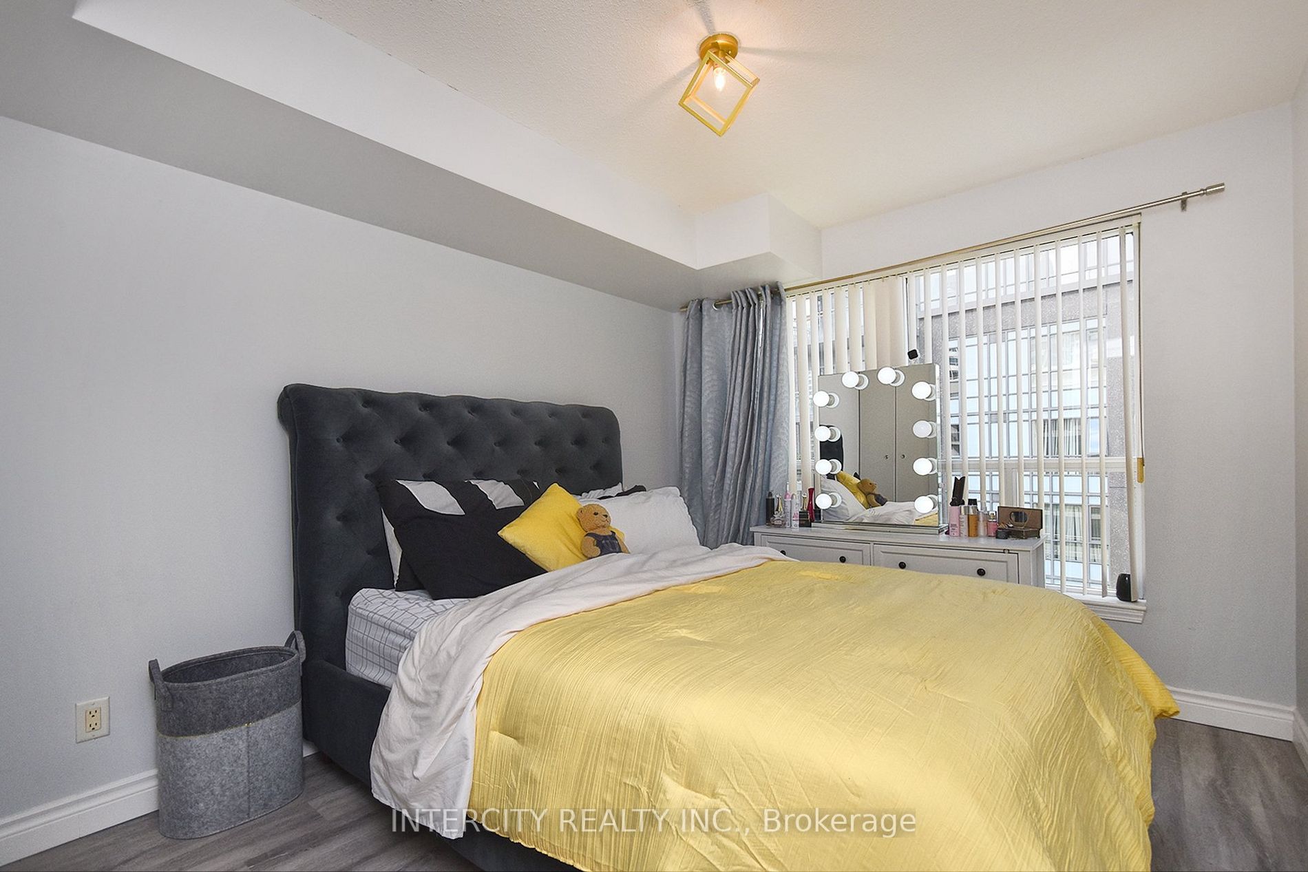 19 Barberry Pl, #603