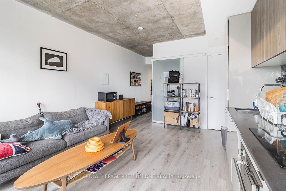 161 Roehampton Ave, #3102