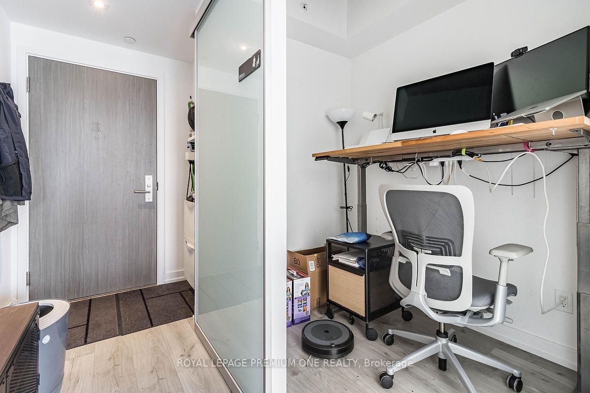 161 Roehampton Ave, #3102