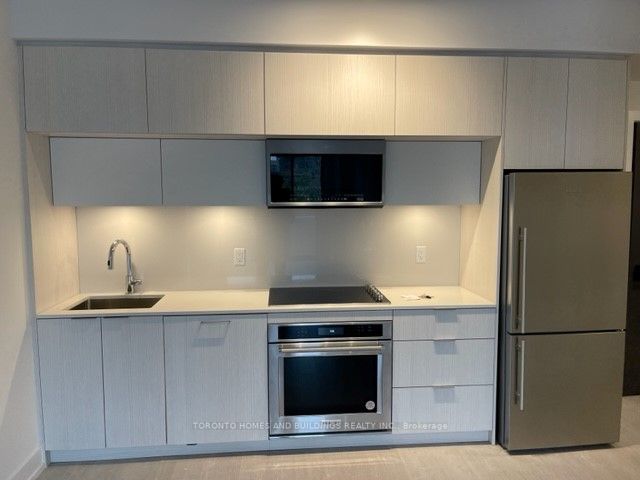 25 Adra Grado Way, #322