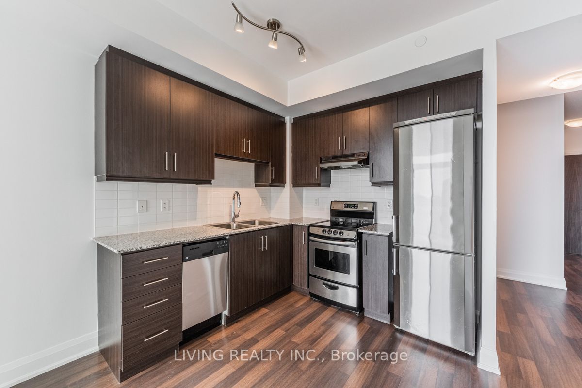 68 Canterbury Pl, #815