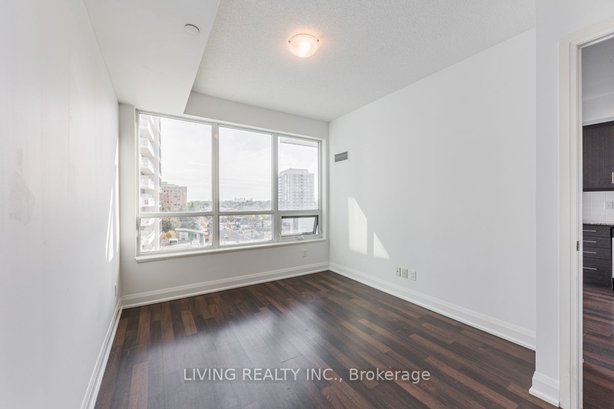 68 Canterbury Pl, #815