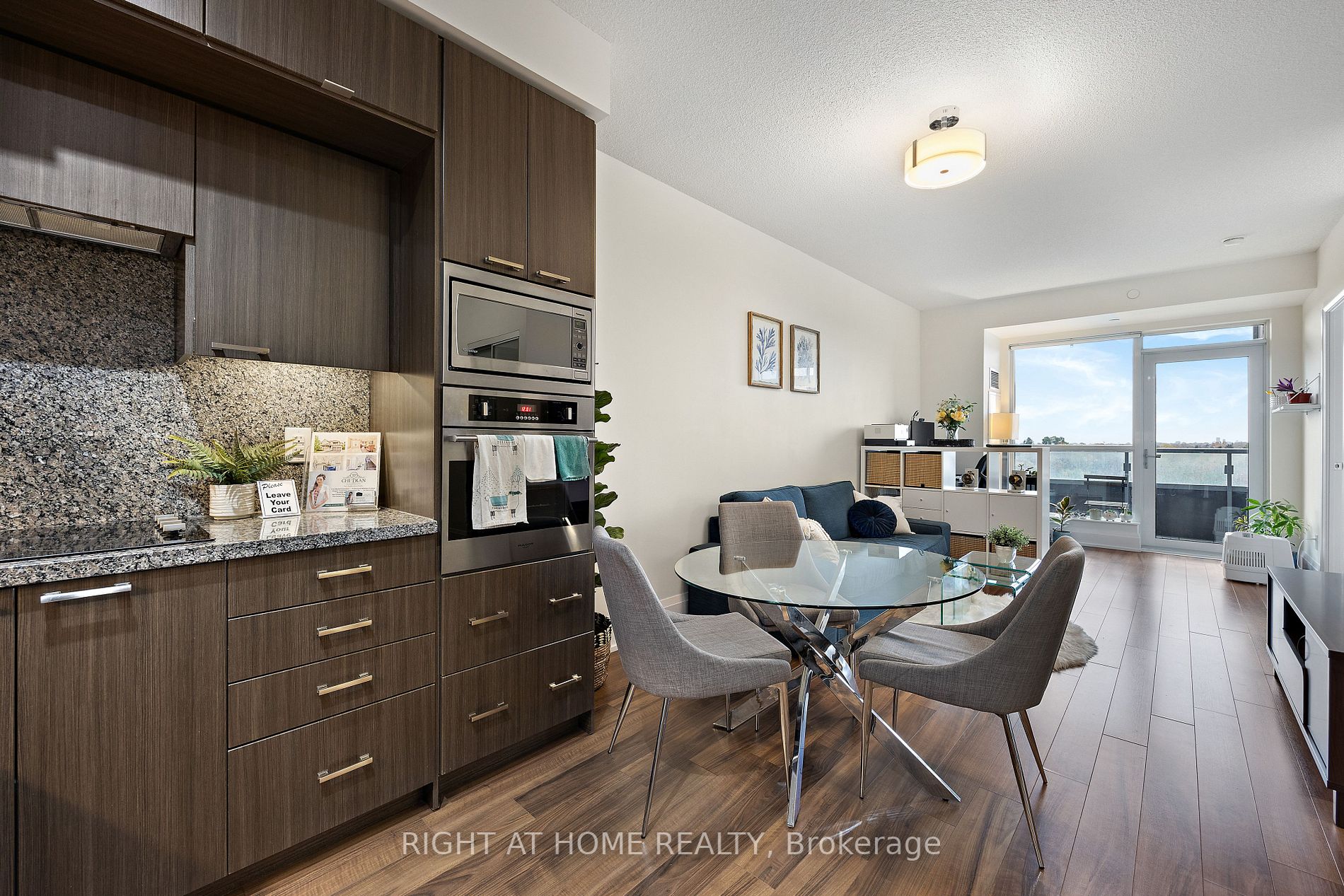 120 Harrison Garden Blvd, #908