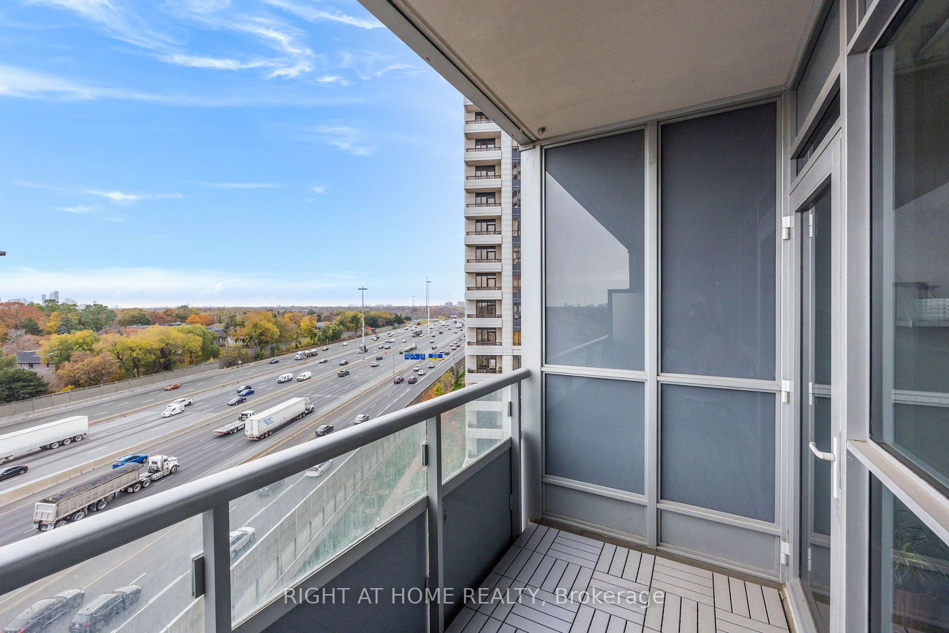 120 Harrison Garden Blvd, #908